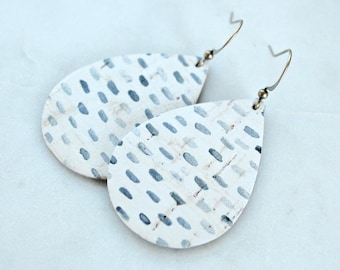 Genuine leather cork earrings | Teardrop shape | White and blue weathered finish