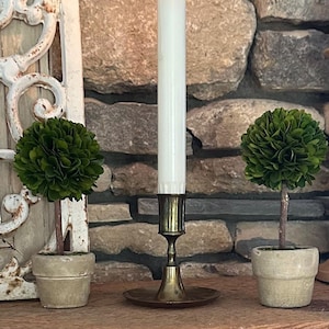 Candelabro cónico de latón vintage