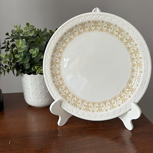 Vintage Syracuse China &quot;Oro Amarillo&quot;  Yellow Gold Pattern Diner/Restaurant 9&quot; Plate