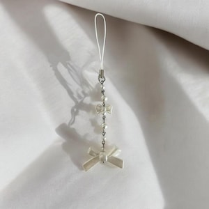 Handmade Coquette Phone Charm with Pearl and Dainty Bow - Aesthetic Keychain Charms - Perfect Gift for Her