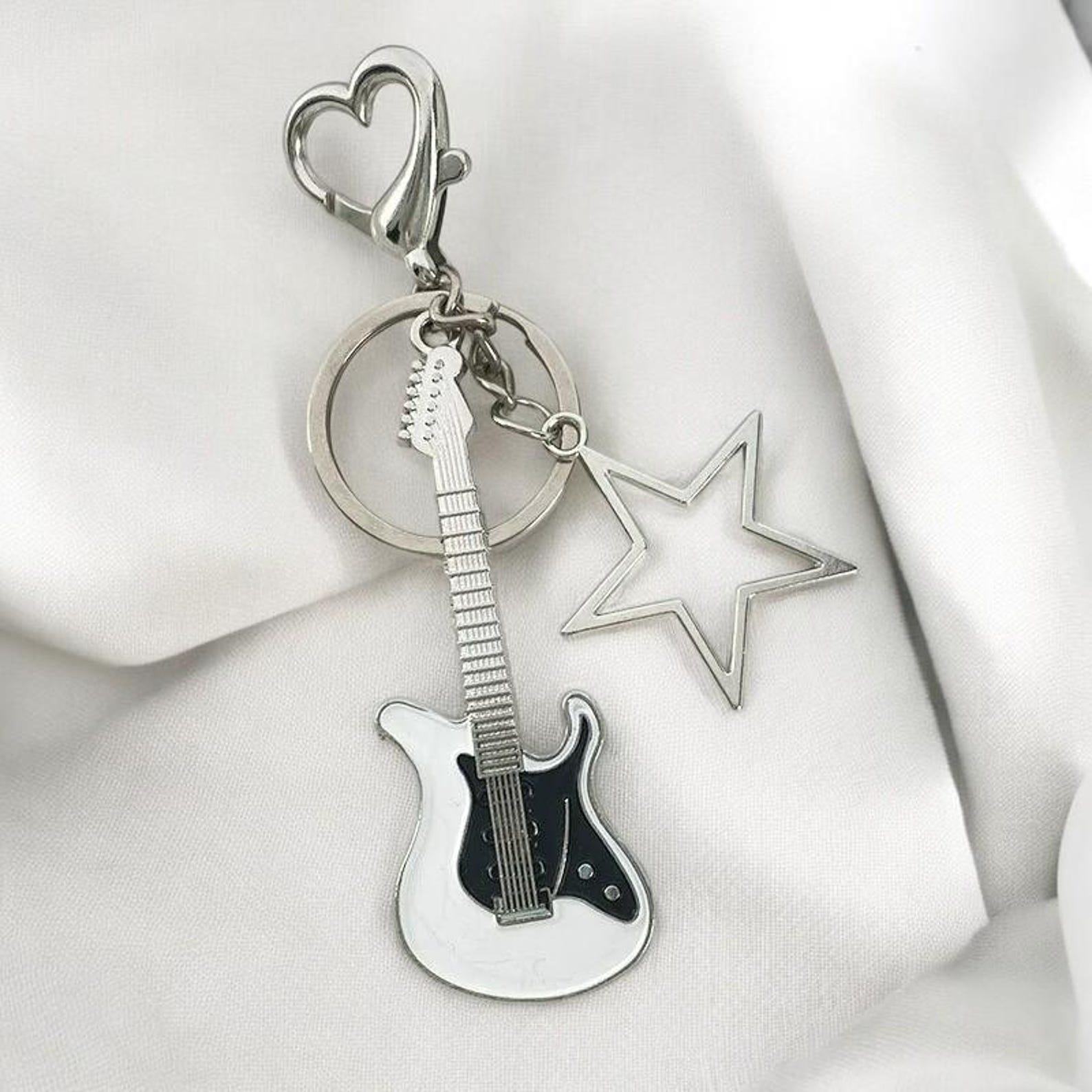 Y2K Guitar Star Keychain | Punk Rock Keychain | Unisex Keychain for Men ...