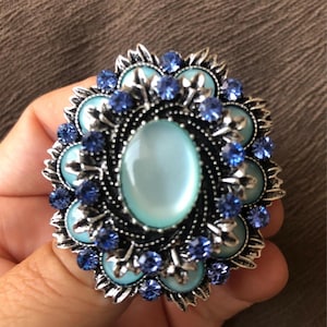 Vintage Style High Quality Retro Brooch Stylish Blue Opal Brooch