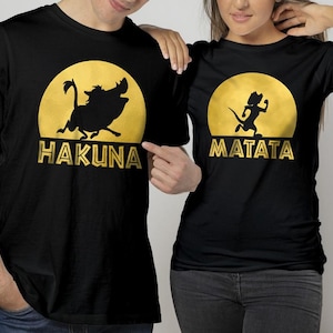 Camiseta combinando casal Hakuna Matata do Rei Leão, camiseta Timão e Pumba, tamanhos masculino e feminino (MAC-67231)