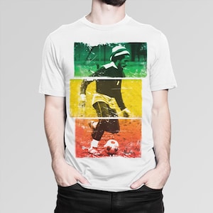 Bob Marley Playing Football T-Shirt, Men&#39;s and Women&#39;s Sizes
