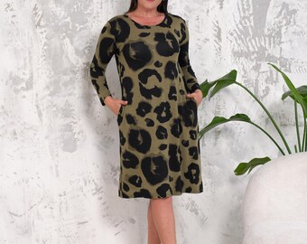 emerald green formal midi dress Animal Print Long Puff Sleeve Midi Dress main image 0