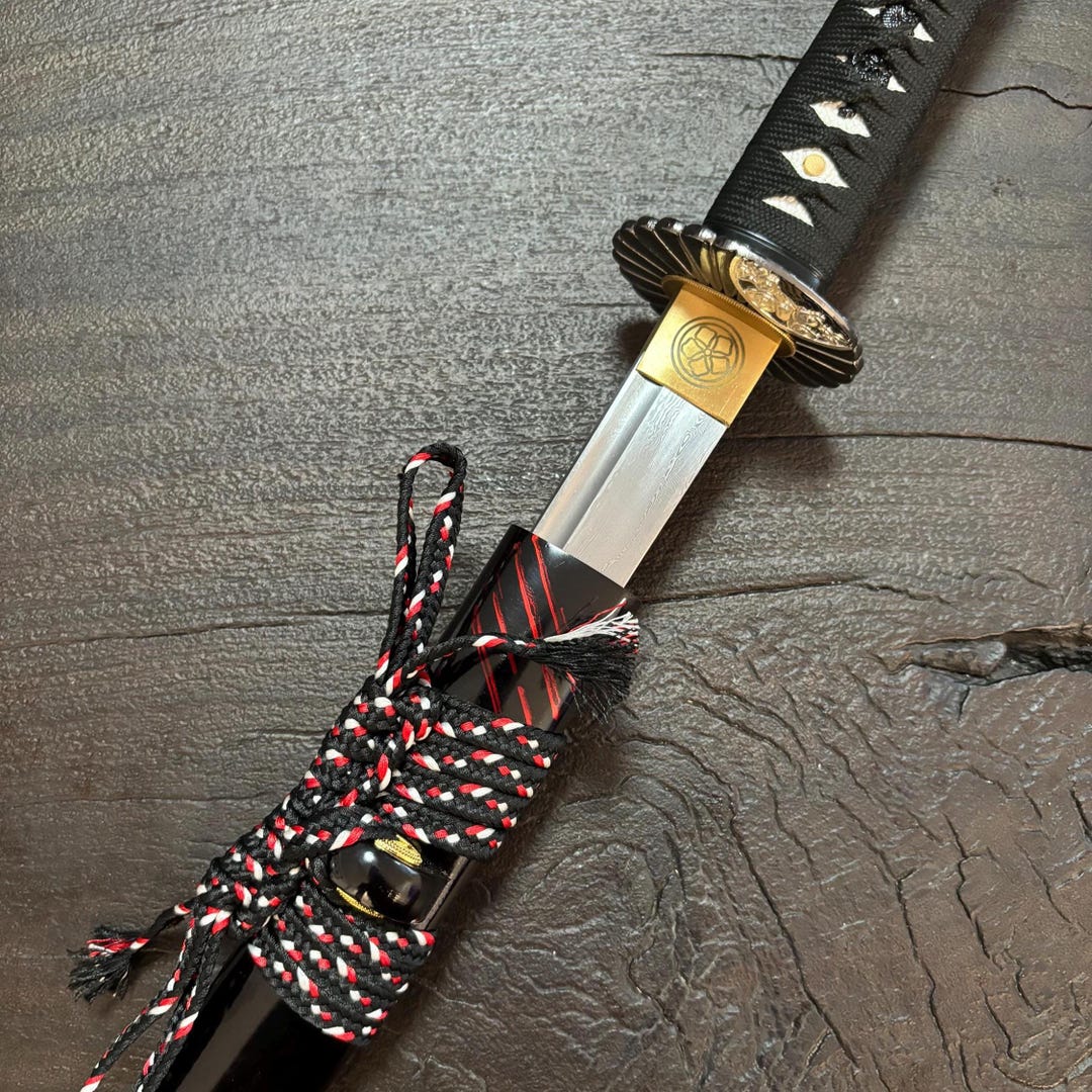 Hand Forged Japanese Art Katana - Pattern-welded Damascus Steel Blade ...