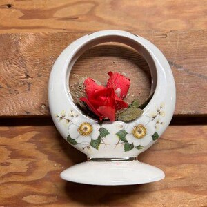 Vintage floral Sadler Planter, 60s Sadler 167, circular indoor ironstone vase for plants, posies, made in England. Boho/cottage core decor