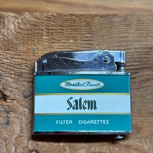 Vintage Salem Menthol Fresh Cigarette Lighter