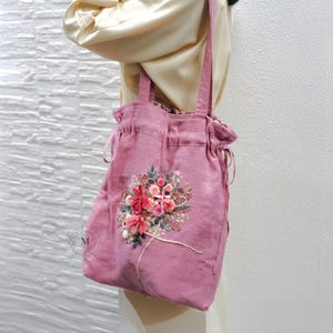 Personalisierte Blumenstrauß Kordelzug Einkaufstasche Handbestickt, Benutzerdefinierte Namen Tasche für Tochter, Geburtstagsgeschenke Freundin, handgemachte Einkaufstasche