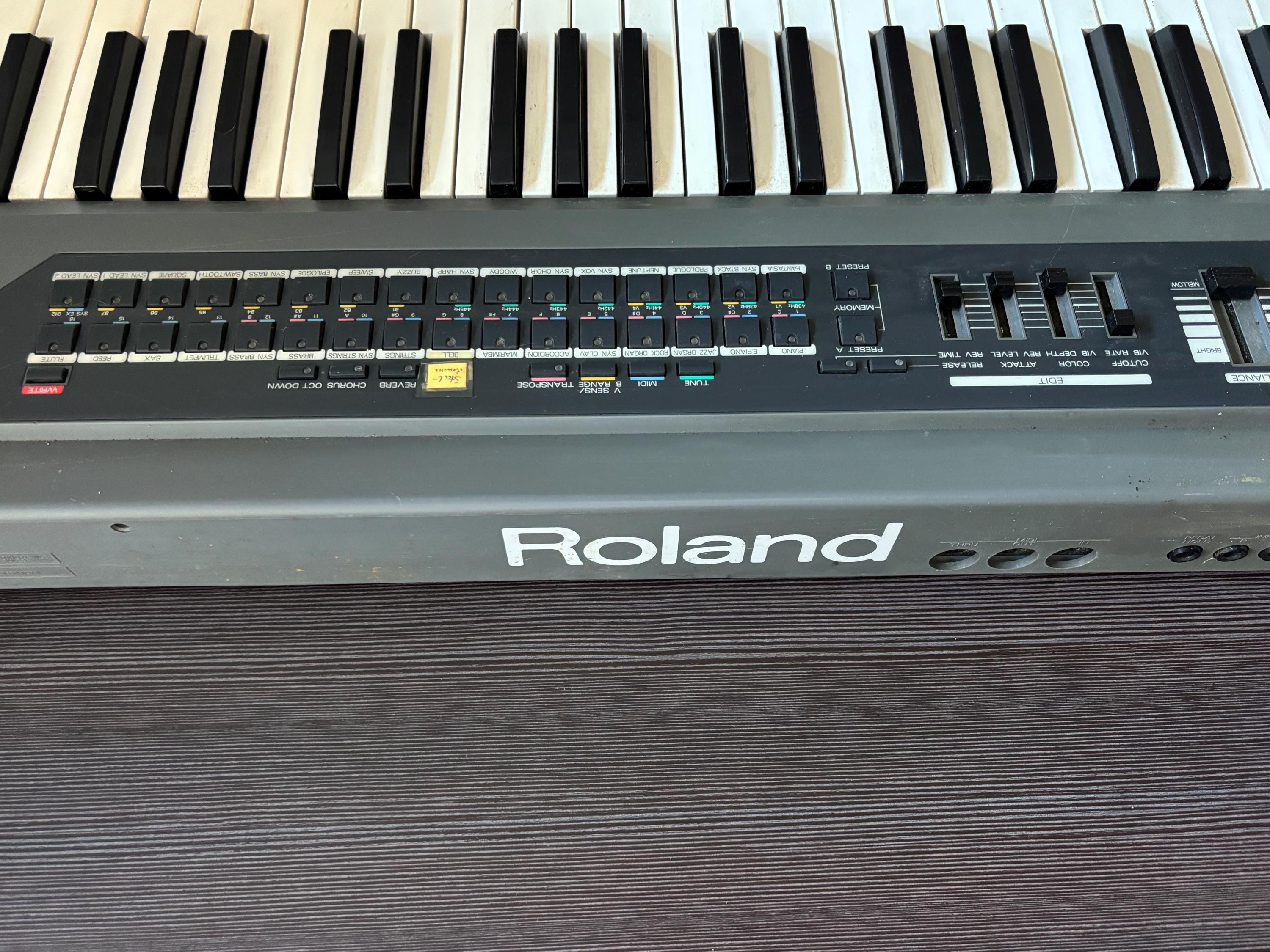 Roland JX-1 パフォーマンスシンセサイザー – 90年代のヴィンテージ 