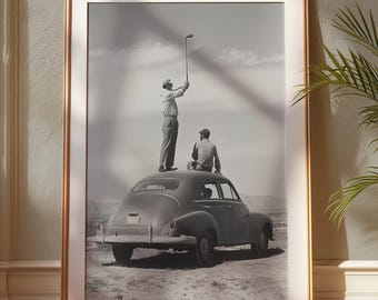 Vintage golfer slaat af op auto: grappige muurkunst sportbar (digitale download)