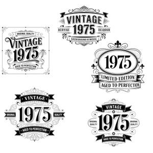 Puede incluir: Cuatro logotipos de estilo vintage con el año 1975 en blanco y negro. Los logotipos presentan diseños y textos ornamentados como "Vintage", "Calidad Original", "Envejecido a la perfección", "Edición limitada" y "Eliminación de fondo".