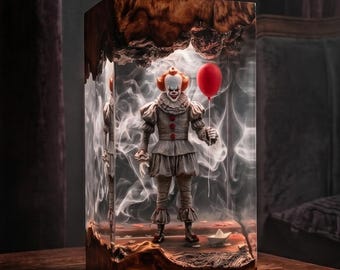 Scary Clown Resin Night Light, Spooky Movie Room Decor, Horror Lamp Desk Decor, Creepy Desk Setup, Gift for him, Halloween gift idea