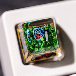 Hero's Shield and Sword Keycap, Zel.da 1u Resin Keycap, Custom Gaming Setup Decor, Hy.ru.le Fantasy Gift Idea, Gift for Gamers