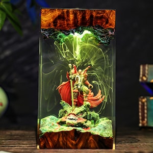 Dark Fantasy Antihero Resin Lamp – Handmade Resin Night Light, Comic Room Decor, Underworld Knight Diorama, Gamer Gift, Man Cave Decor