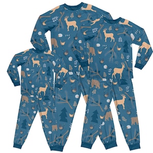 Estampado de ciervo dorado. Conjuntos familiares a juego. Manga larga y pantalón. Regalo de Navidad para toda la familia. Pijamas suaves para toda la familia.