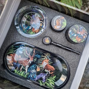 Woodland Wildlife Animals & Nature 5-Piece Collection: Herbal Grinder, Ashtray, Stash Jar, Pipe, Rolling tray gift