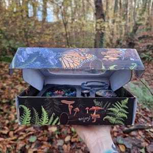 Woodland Wildlife Animals & Nature 5-Piece Collection: Herbal Grinder, Ashtray, Stash Jar, Pipe, Rolling tray gift image 9