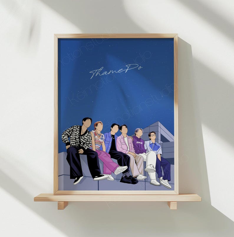 Pu&ograve; includere: Un'illustrazione digitale di sette persone sedute su un cornicione contro un cielo notturno blu. L'illustrazione &egrave; in stile cartone animato e presenta il testo "Thame P".
