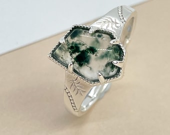 インドネシア産モスアゲート（サイズ R 1/2、9）リング、925