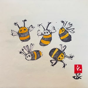 Impresión en linóleo de abeja, arte impreso a mano