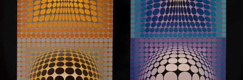 Puede incluir: Dos obras de arte abstractas. Una presenta un degradado de puntos amarillos, naranjas y grises que forman una forma esf&eacute;rica. La otra obra de arte utiliza puntos azules, morados y blancos para crear un dise&ntilde;o esf&eacute;rico similar.