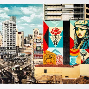 Shepard FAIREY (OBEY): Carga fragil mural - Original signed lithograph