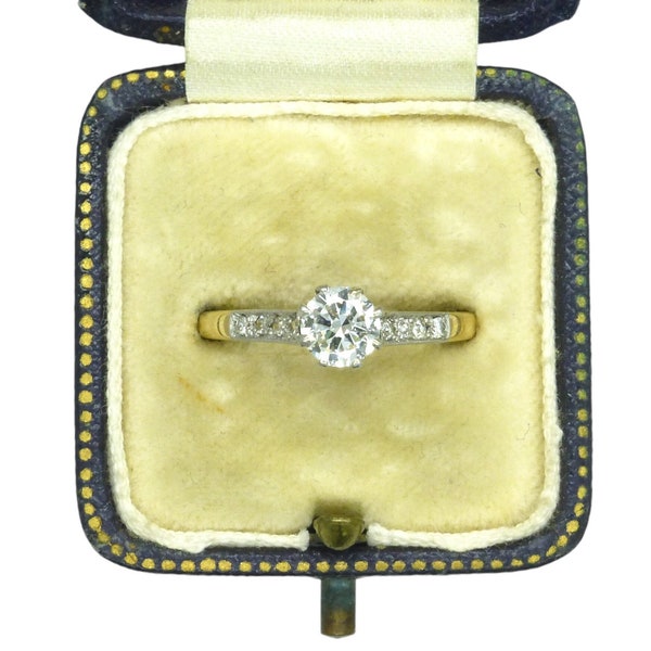 Vintage 18ct gold & Platinum brilliant cut diamond solitaire engagement ring 1950's ~ With Independent report.