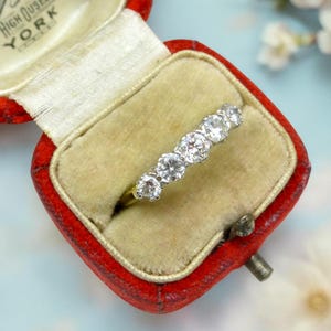 Vintage 18ct gold natural brilliant cut diamond five stone ring 0.75ct