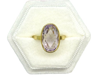 Vintage  9ct gold faceted top cut Amethyst solitaire ring