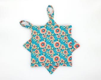 Turquoise Floral Pot Holders Set of 2, Cotton Potholders, Housewarming Gift for Home Cook