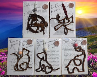 Story Ornaments, Wall hangings,