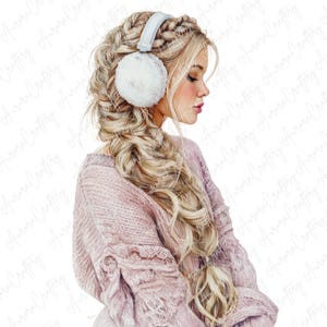 Könnte beinhalten: Illustration einer Frau mit langen, blonden Haaren in einem Zopf, die weiße Ohrenschützer und einen hellvioletten Pullover trägt. Das Bild hat einen weichen Aquarellstil und ein Winterthema.