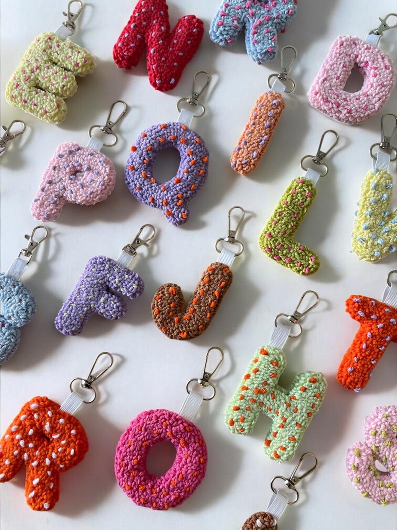 Personalized Punch Needle Letter Keychain, Custom Bag Charm - Etsy
