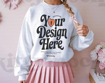 Gildan Weiß 18000 Mockup | Süßes Kokette Gildan 18000 Weiß Mockup | Gildan Weißer Pullover Mock up |  Vorderseite Weiß Kokette G180 Mockup