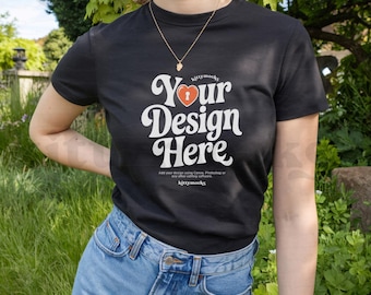 Gildan 5000B Schwarz Baby Tee Mockup Y2K Baby Tee Mockup Trendy 90er Jahre Baby Tee Mockup Crop Top Baby Tee Mockup Y2K Ästhetik Mockup