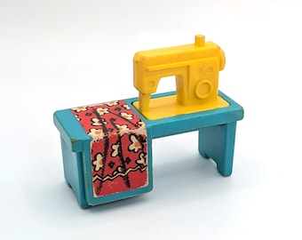 Sewing Machine Turquoise and Yellow - Fisher Price Little People