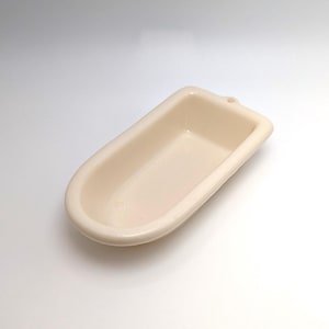 Vintage 1982 Meritus Doll House Furniture White Bath Tub | Classic Toy Nostalgic Gift | Old Doll House Bathroom Accessory