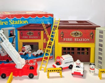 Complete Your Fire Station #928 Vintage Fisher Price Little People Set - Fire Truck Stabilizers, Hoses, Firemen, Ladders, Ambulance