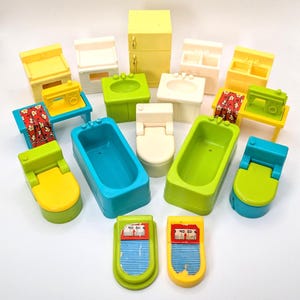 Vintage Fisher Price Little People Appliances - White Yellow Sink Toilet Oven Range Replacement Sets Camper 994 Bathroom & Kitchen