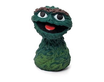 Vintage 1980s Oscar the Grouch Finger Puppet Sesame Street Retro Toy | Vintage Toy Sesame Street Collectible