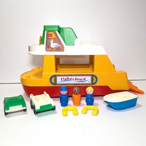 Fisher Price Little People Ferry Boat Complete Collector HTF Set #932 | Fisher Price Original Play Set with All Figures & Replica Boat Ramp