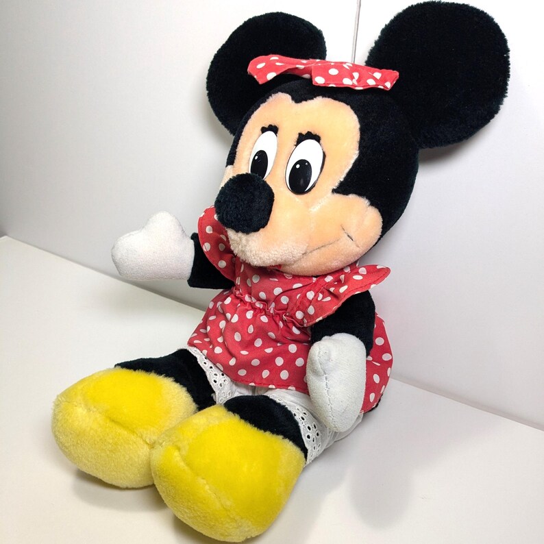 Vintage Disneyland Walt Disney World Minnie Mouse 14" Plush Doll Toy