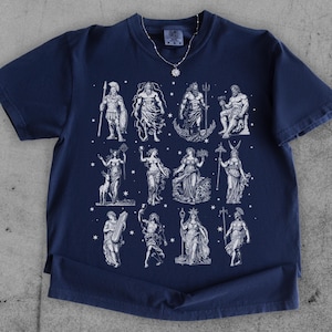 Olympier-skjortan • Grekiska gudar-skjortan Vintage Y2K • Mytologiälskare-skjorta • Retro mörk Academia-skjorta • Antikens Grekland-skjorta Present till henne