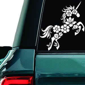 Sticker licorne magique, sticker belle licorne, sticker licorne rêveuse, sticker cheval magique, sticker voiture cheval fantastique