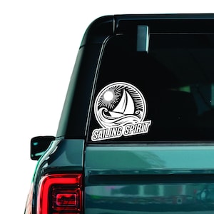 Sticker Sailing Spirit, Yachting-sticker, Vaarlaptopsticker, Cruising-sticker, Raamsticker nautische sportwagen