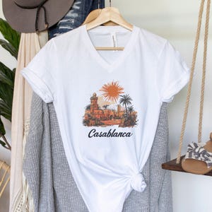Casablanca VNeck Shirt Unisex Jersey Short Sleeve V-Neck Tee Retro Casablanca Natural T-Shirt Retro Vintage Cotton Men&#39;s Women&#39;s Gift