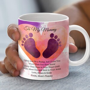 Para minha mamãe Digital Coffee Wrap PNG para canecas de 11oz e 15oz Footprint Heart Art Cute Gift from Baby Bump Download