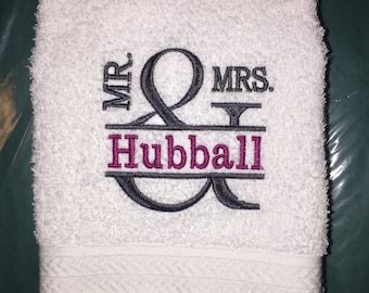 Personalized Embroidered Towel Set Mr. & Mrs.
