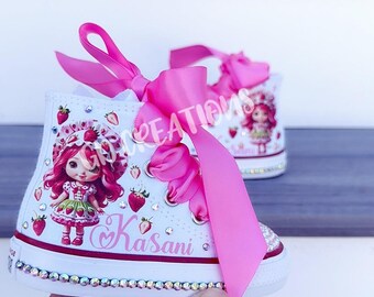strawberry girls custom shoes, strawberry, berry, custom sneakers, zapatos de rosita fresita